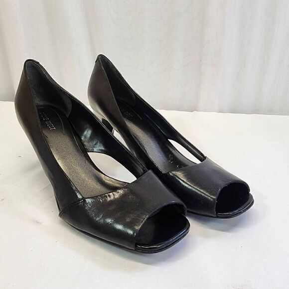 Nine West Peep Toe Black Leather Women's Heel Pumos Size 8 - Picture 1 of 11